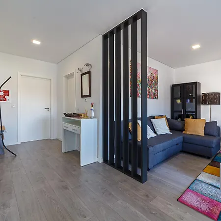 Modern & Quiet 2br 2 Baths 4 Balconies & Lift דירה *