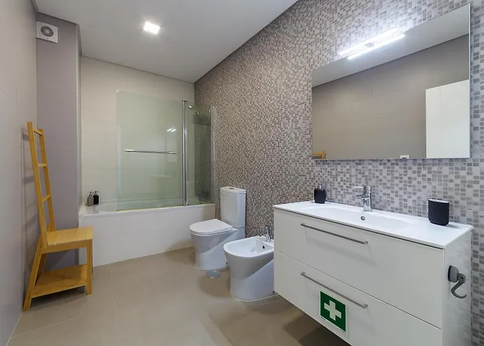 דירה Modern & Quiet 2br 2 Baths 4 Balconies & Lift